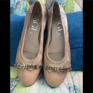 AGL leather ballet flats. Tan Size 10 excellent
